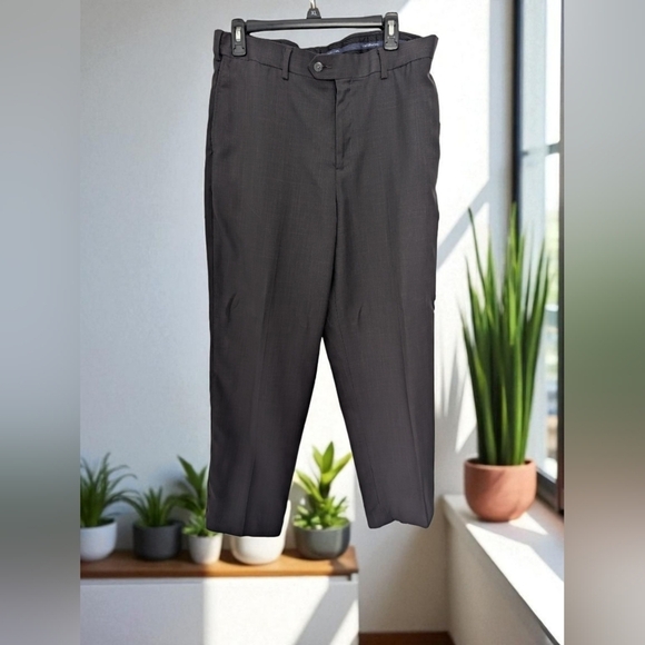 Croft & Barrow Men's Charcoal Dress Pants Size 34x30 (EUC) - Picture 3 of 13